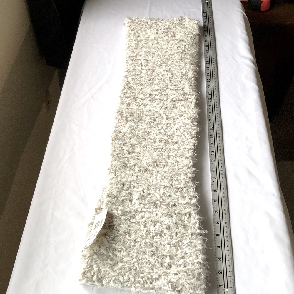 NWT Charter Club Textured  Scarf in grey